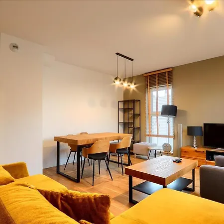 Apartament - Elegance Apartment *
